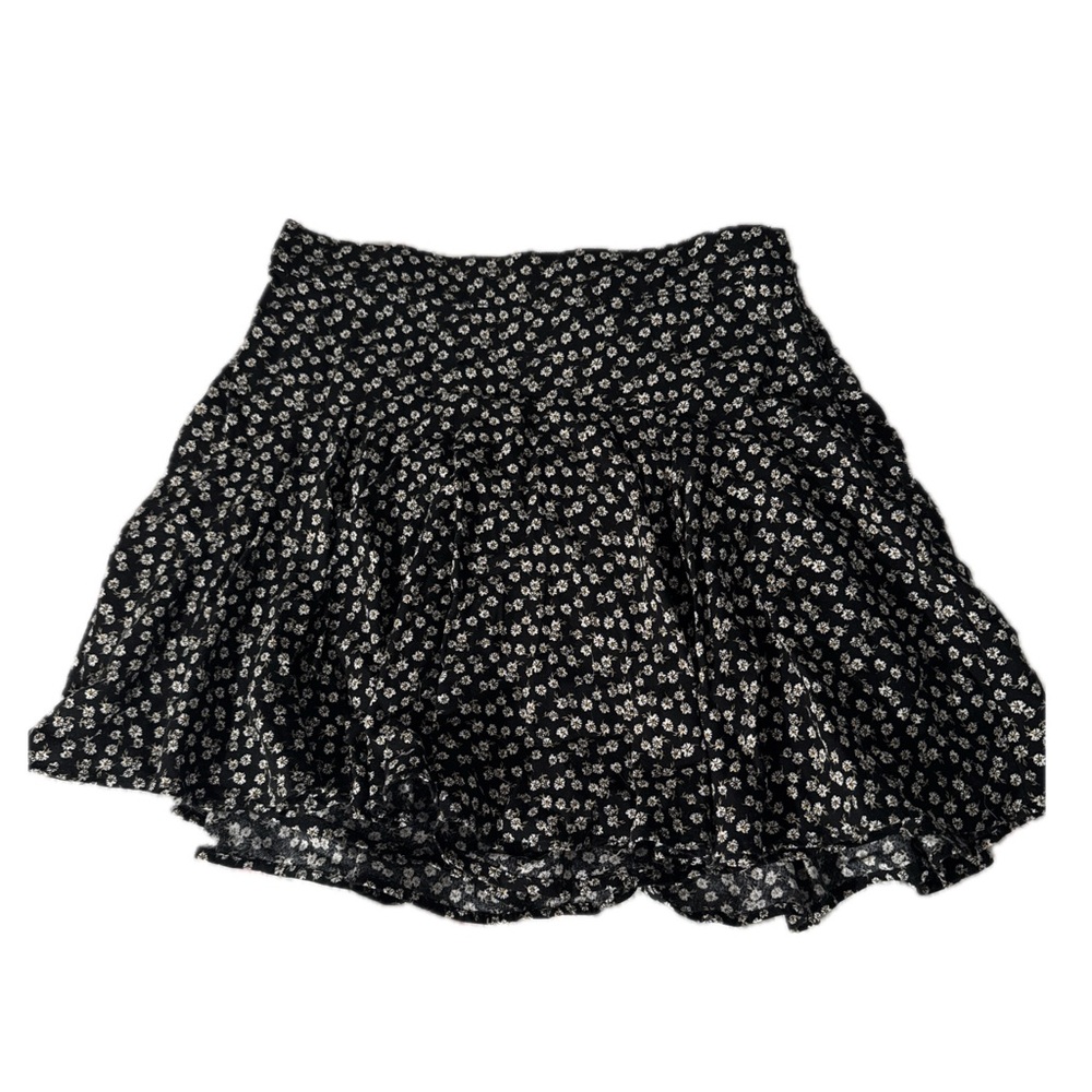 Hollister Black and White Mini Skater Skirt